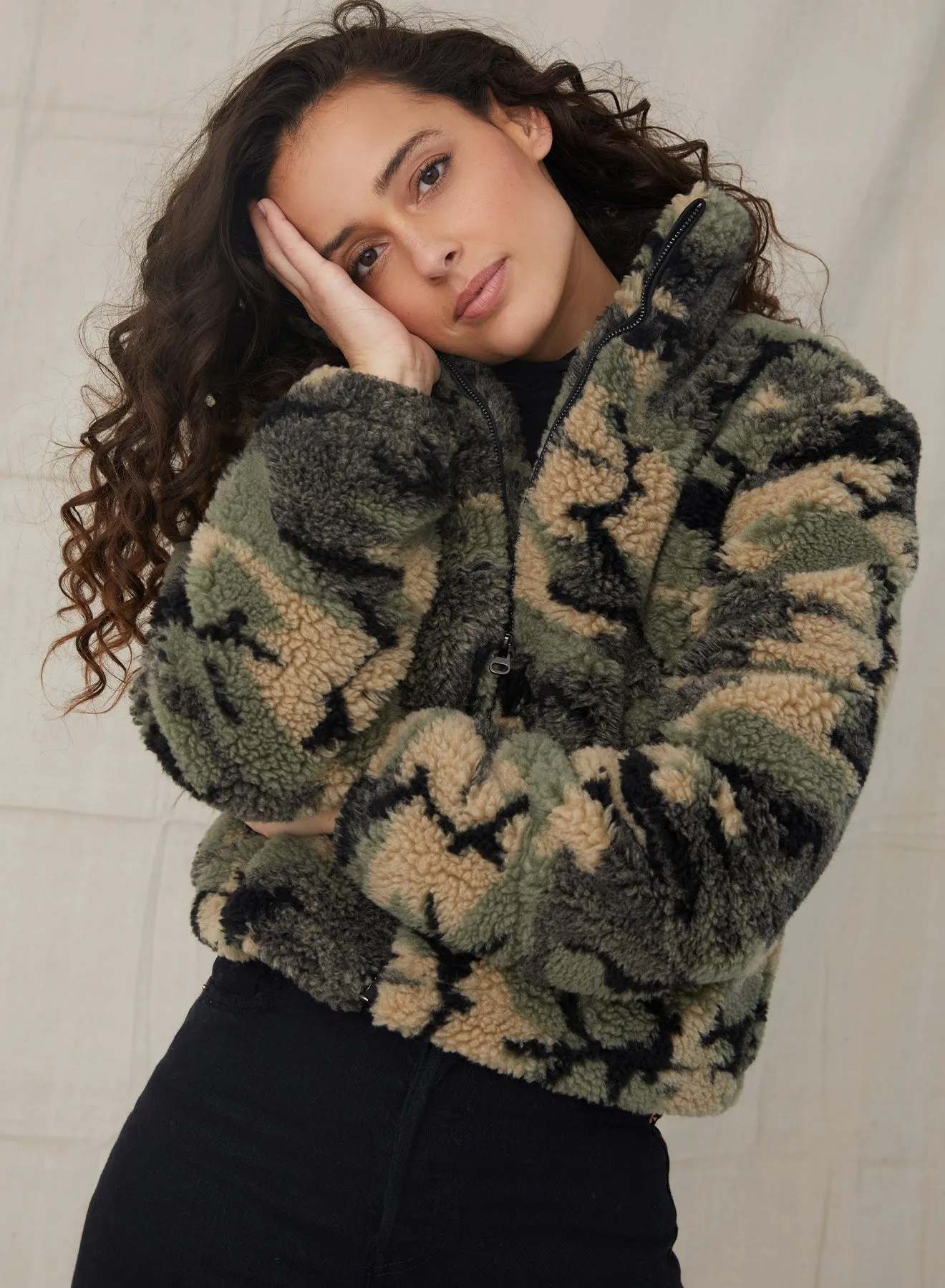 Bella Dahl - Puffer Jacket in Camo Teddy