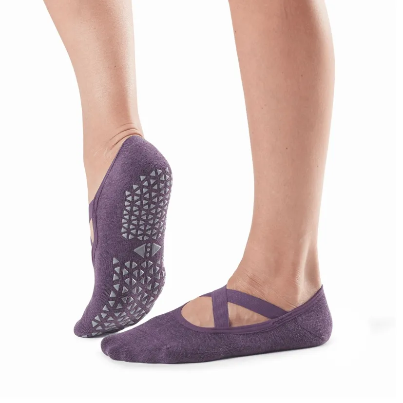 Chloe Grip Socks - (Pilates / Barre)