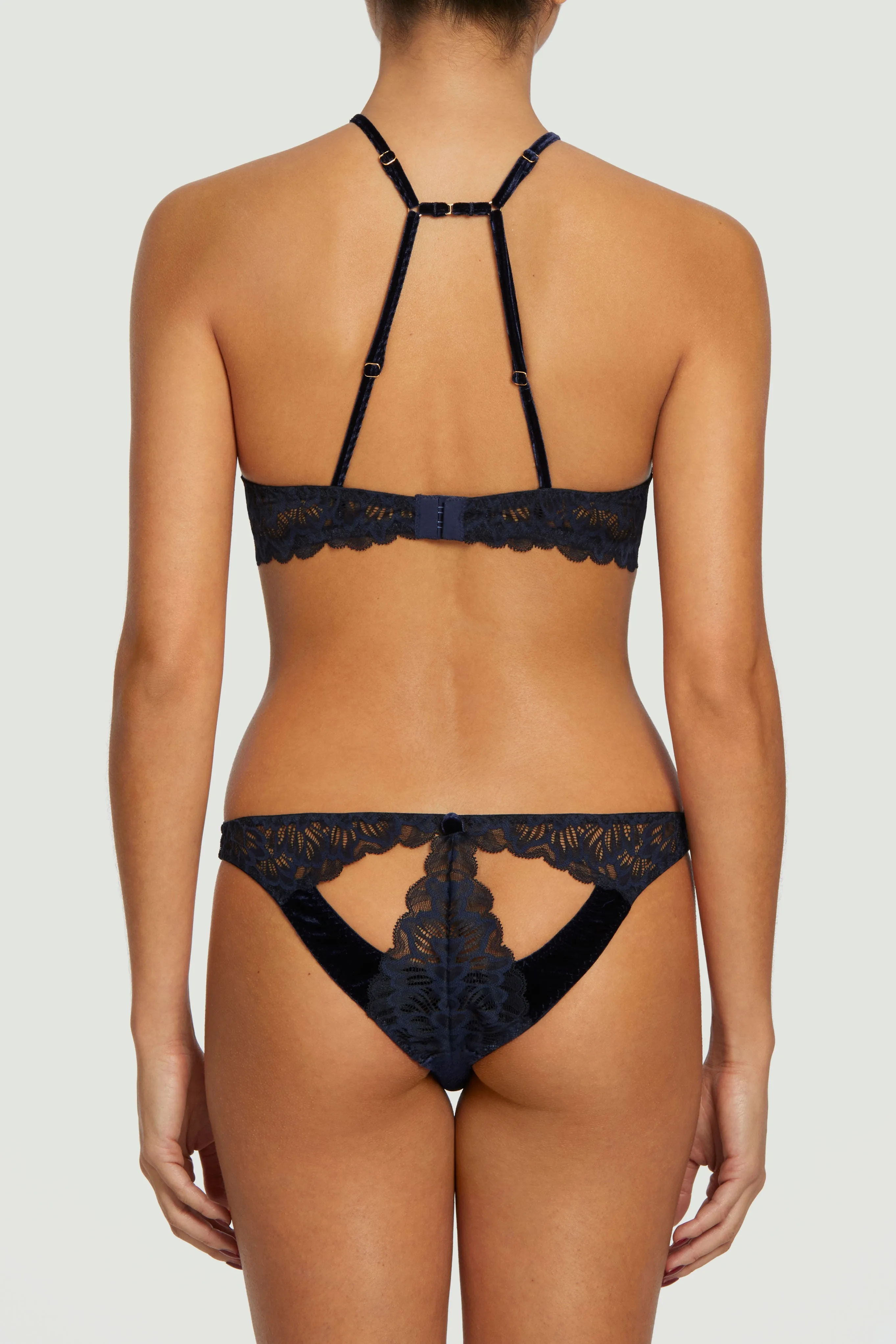 Coco de Mer Azzurra High Neck Plunge Bra in Sapphire