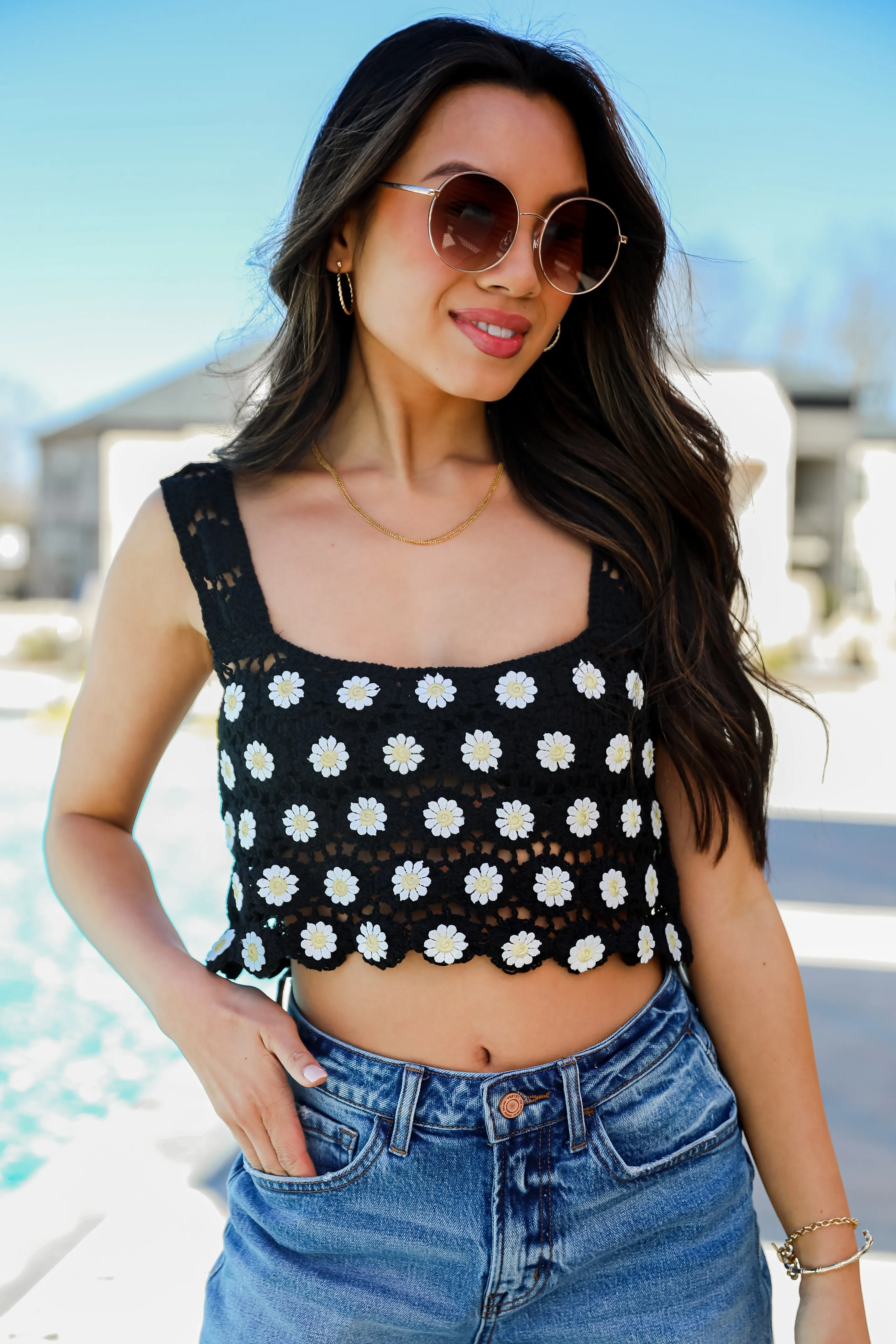 FINAL SALE - Daydreamin' Daisy Crochet Knit Tank - DU DEAL