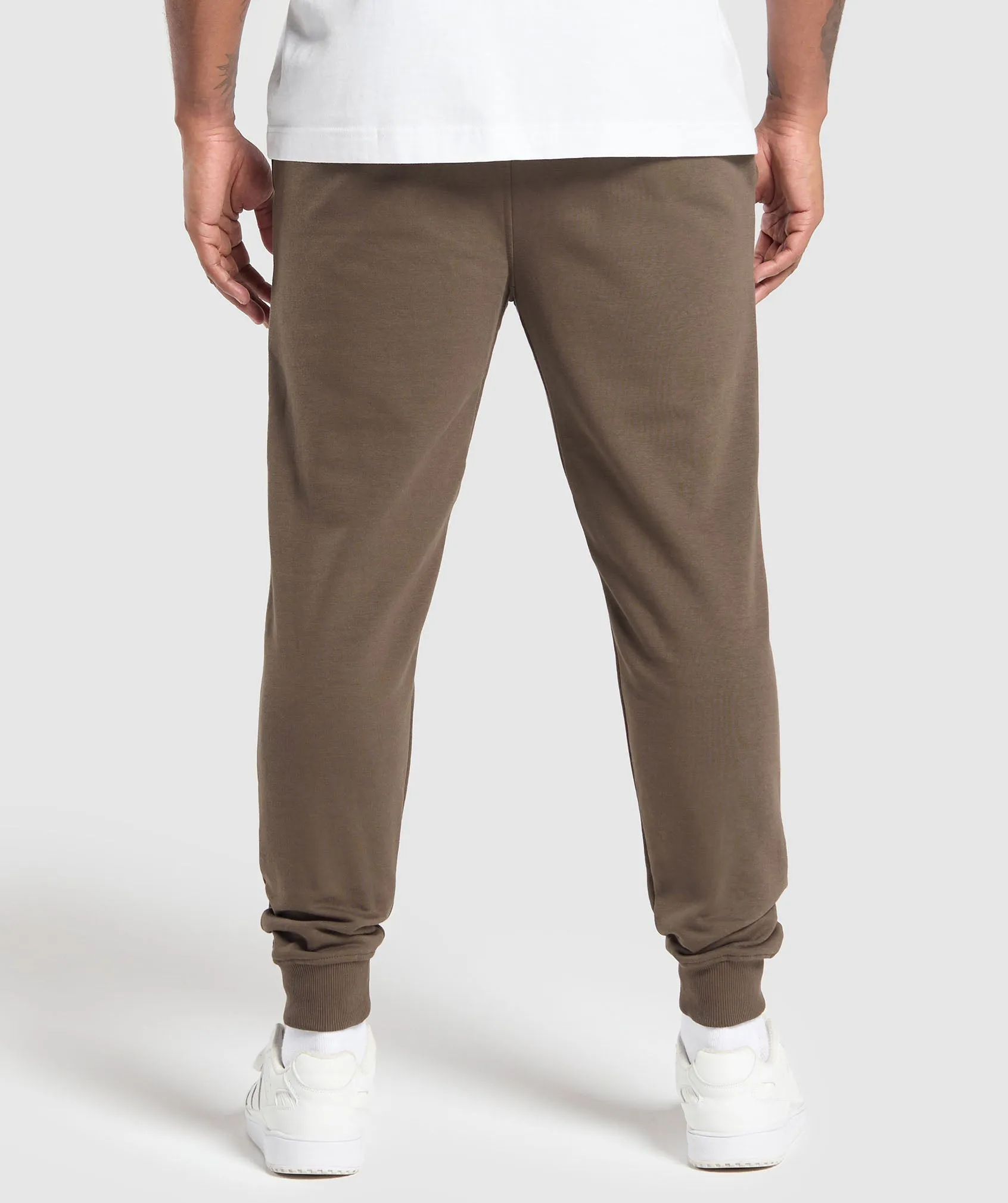 Gymshark Crest Joggers - Walnut Brown