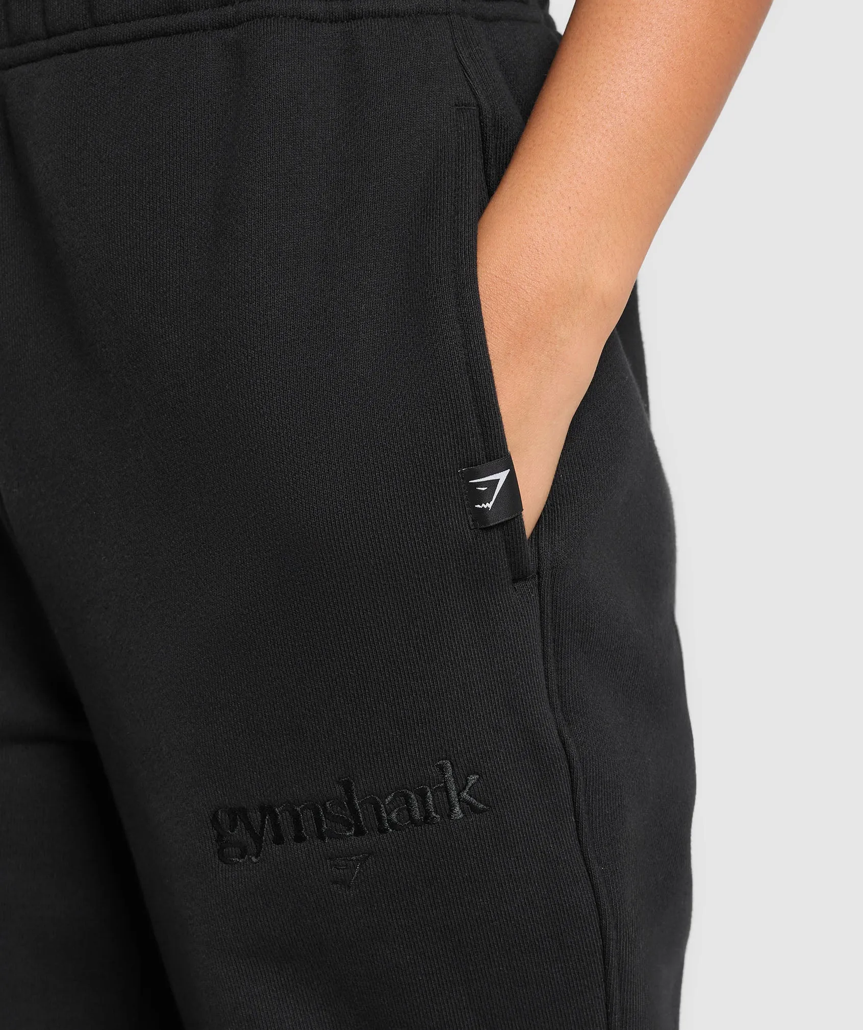 Gymshark Embroidered Logo Oversized Joggers - Black