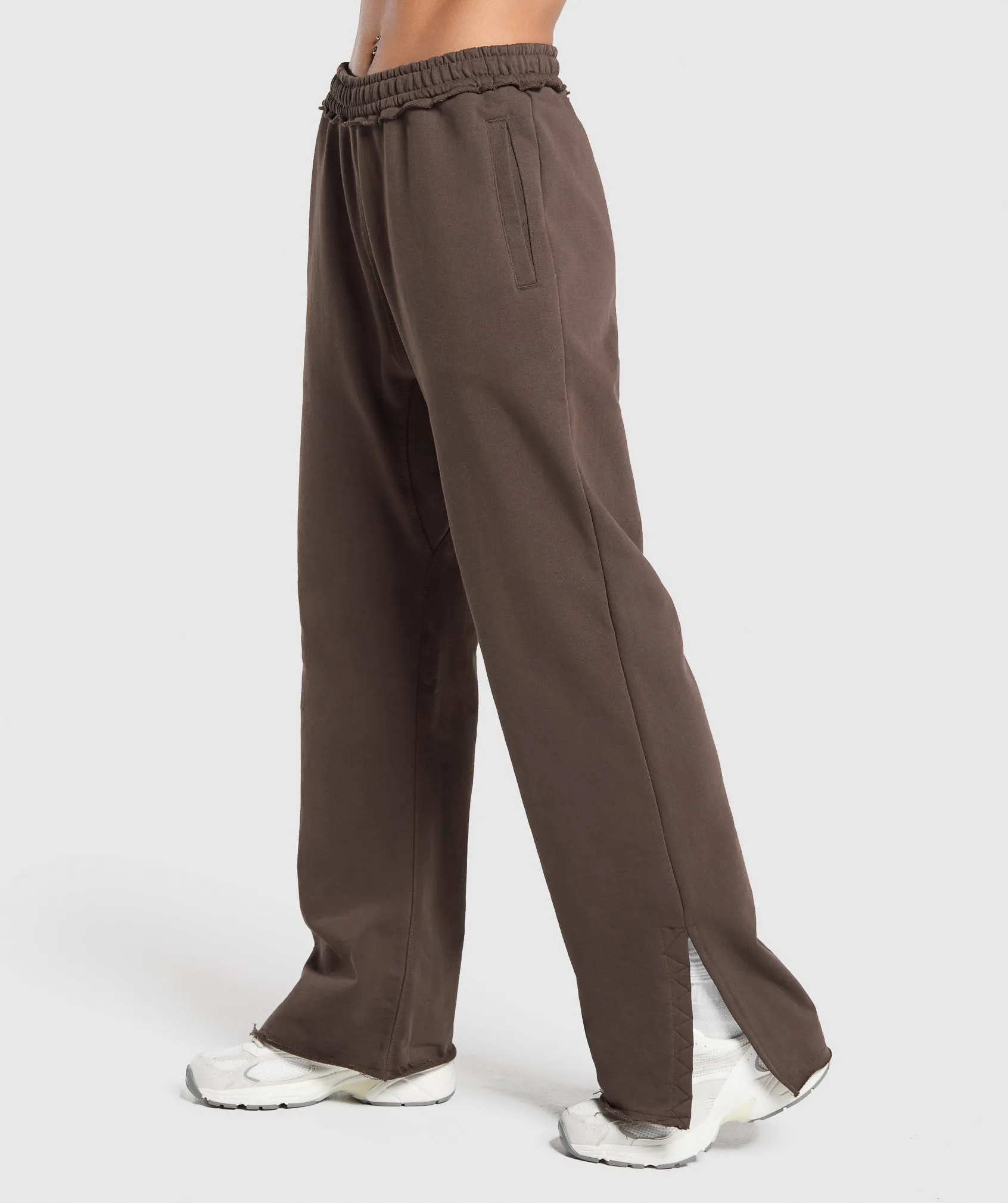 Gymshark Superset Oversized Joggers - Deep Brown