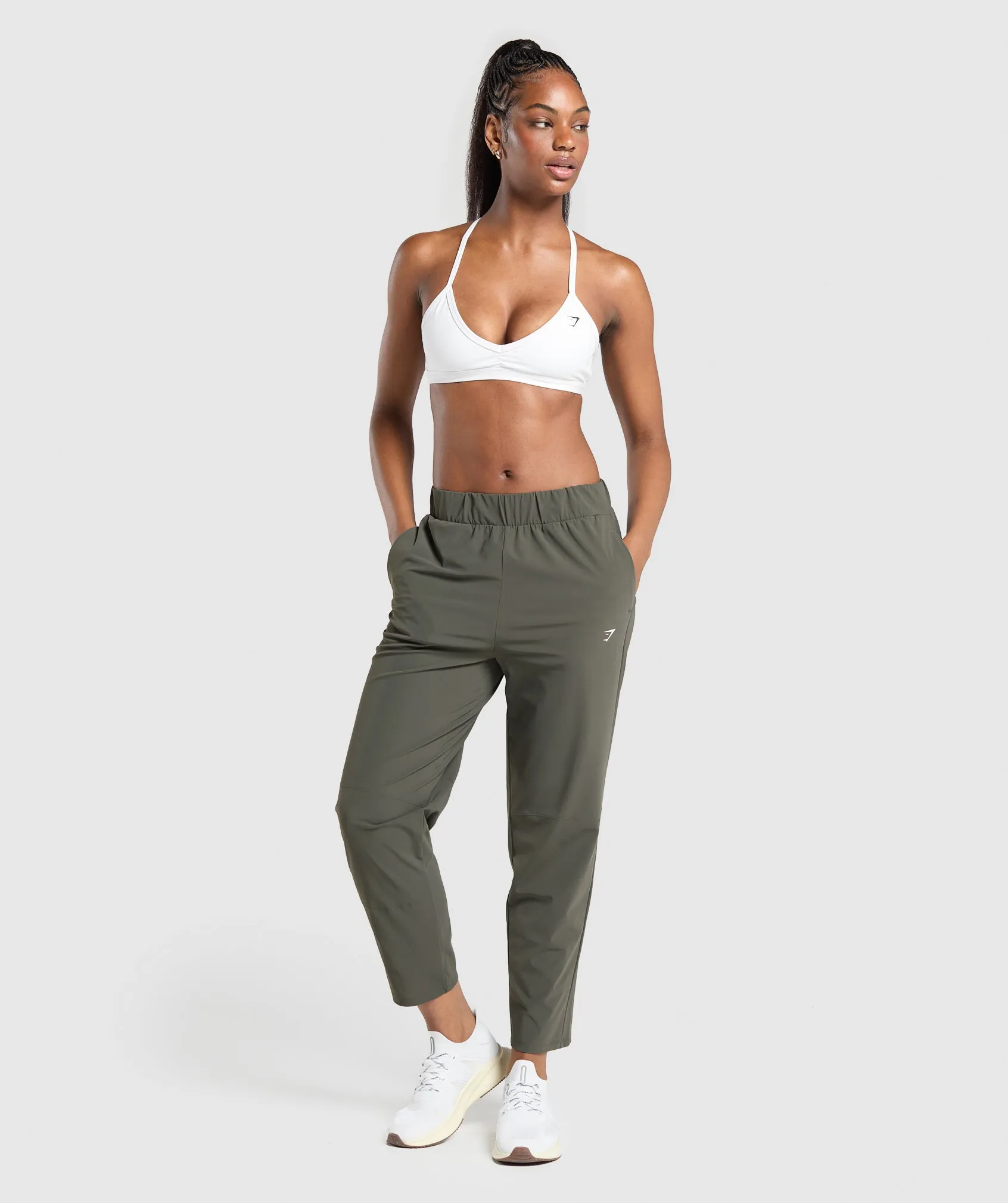 Gymshark Tapered Woven Pants - Strength Green