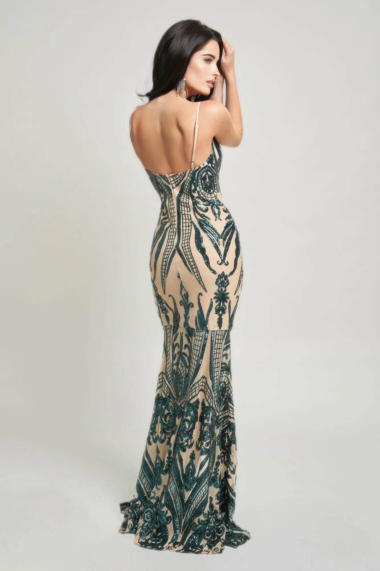 Hot Girl Art Deco Sequined Maxi Dress In Hunter Green