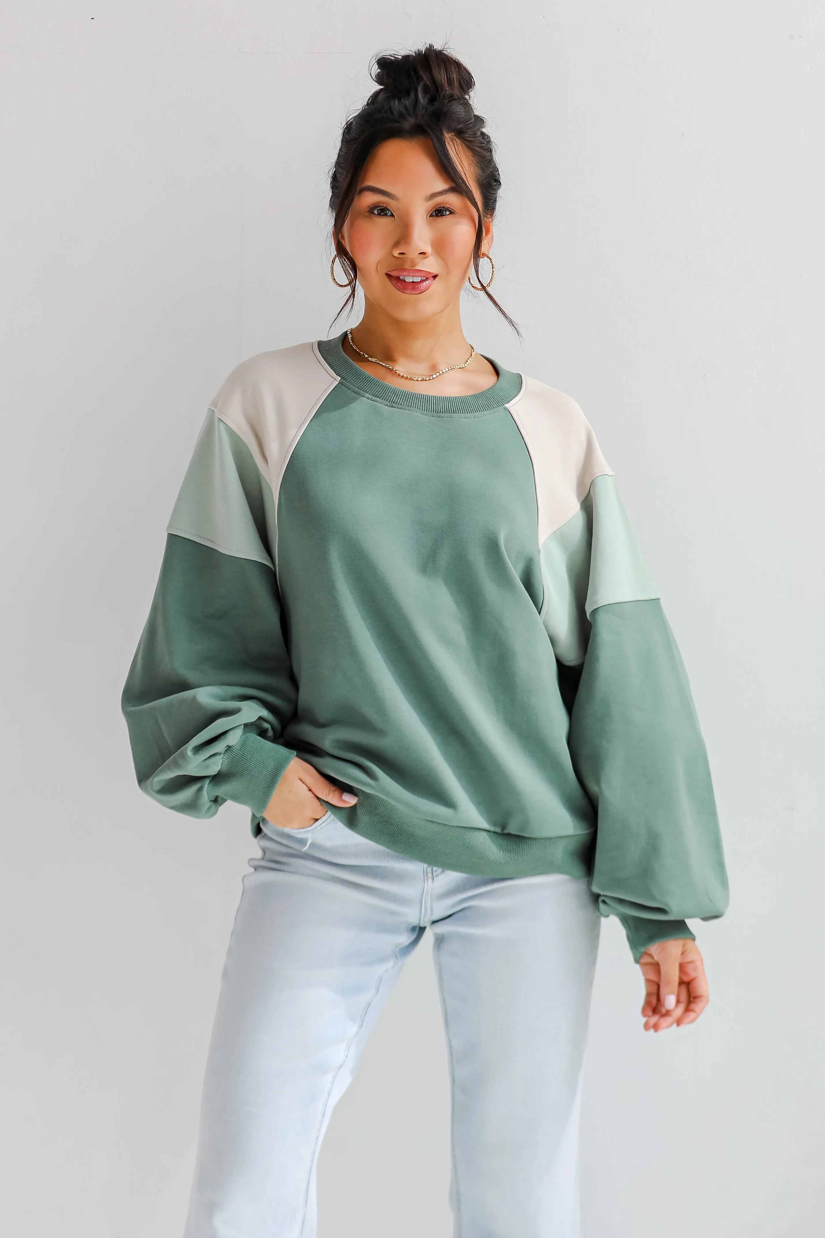 Seasonal Classic Color Block Pullover