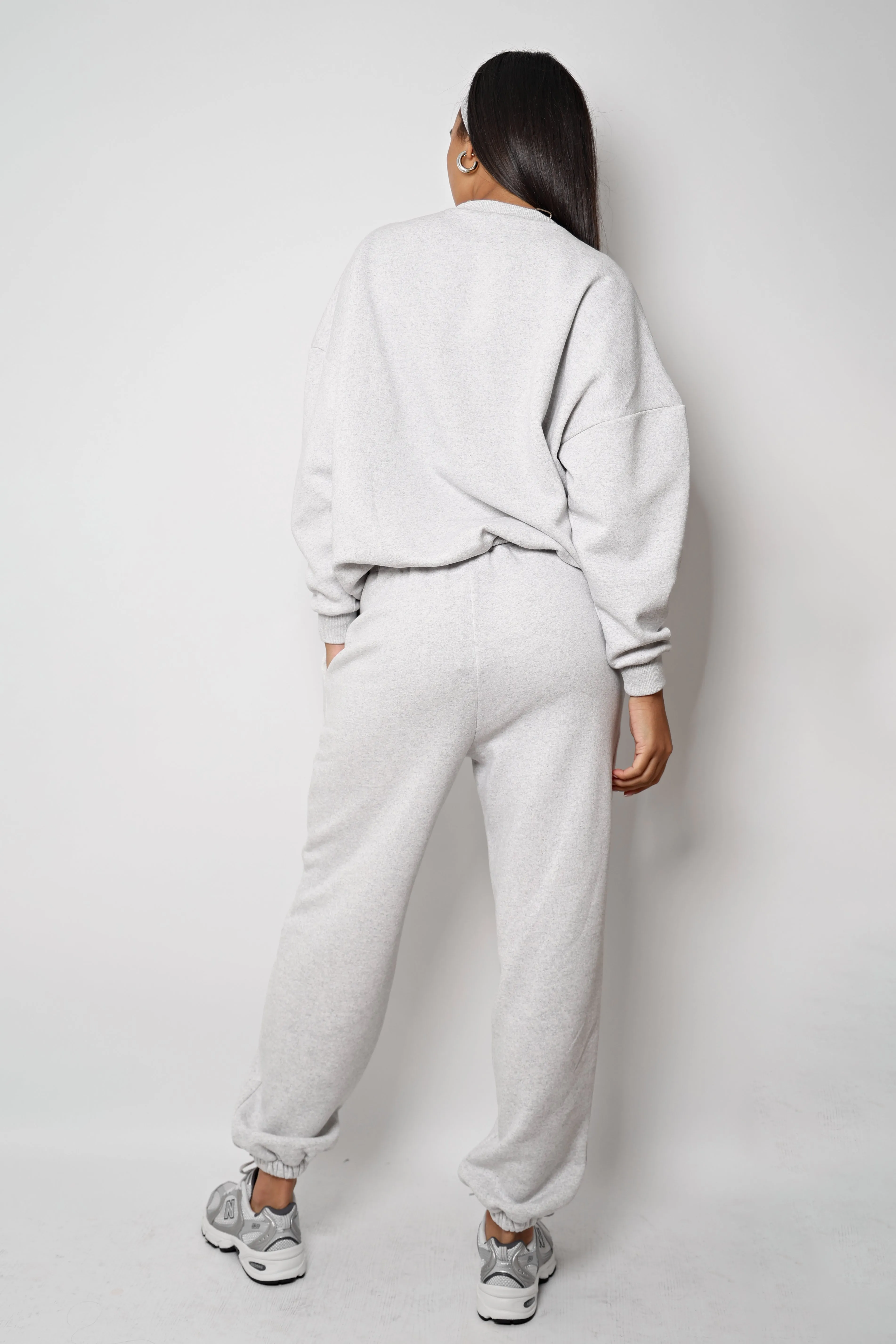 WKND OFFICIAL OVERSIZED JOGGER