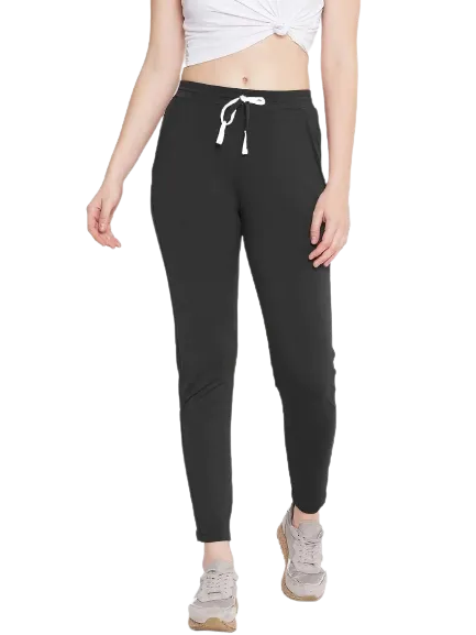 Women Black Solid Track Pants