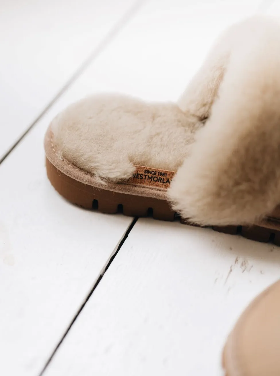 Women's Sheepskin Slip-on Slippers | VERONICA DELUXE (Last Chance)